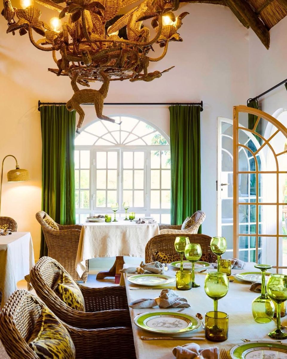 Lodge dining room